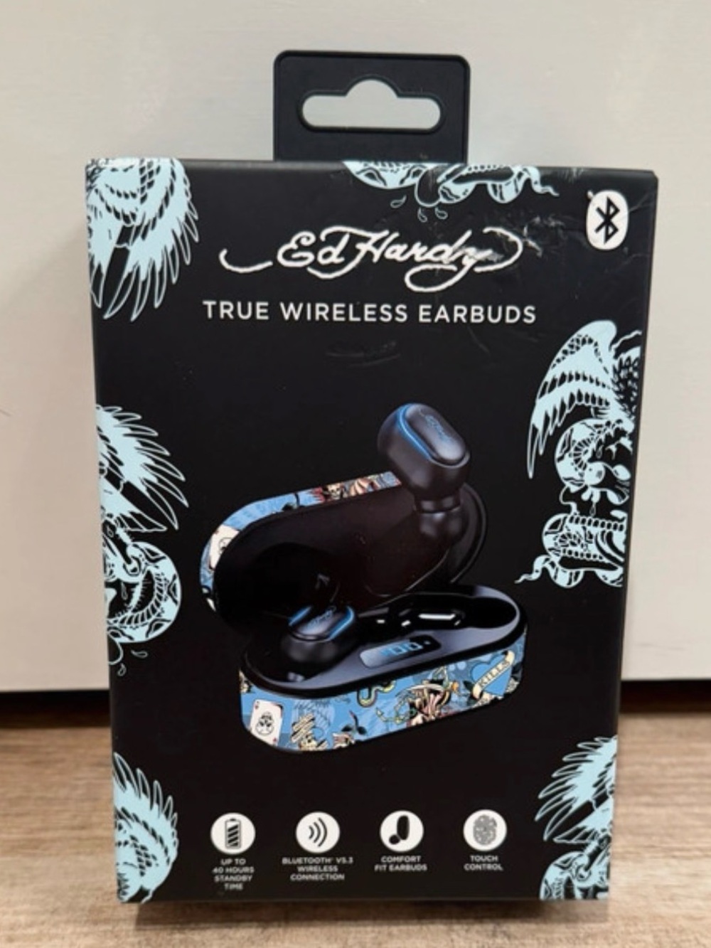 Ed Hardy Love Kills Slowly Wireless Headphones